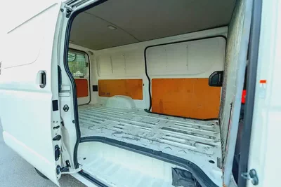 Hiace Standard Roof | Delivery Van | GCC Specs | Ref#T27785-7