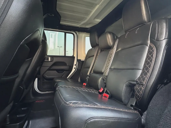 Jeep Wrangler Sport 2021 V6
