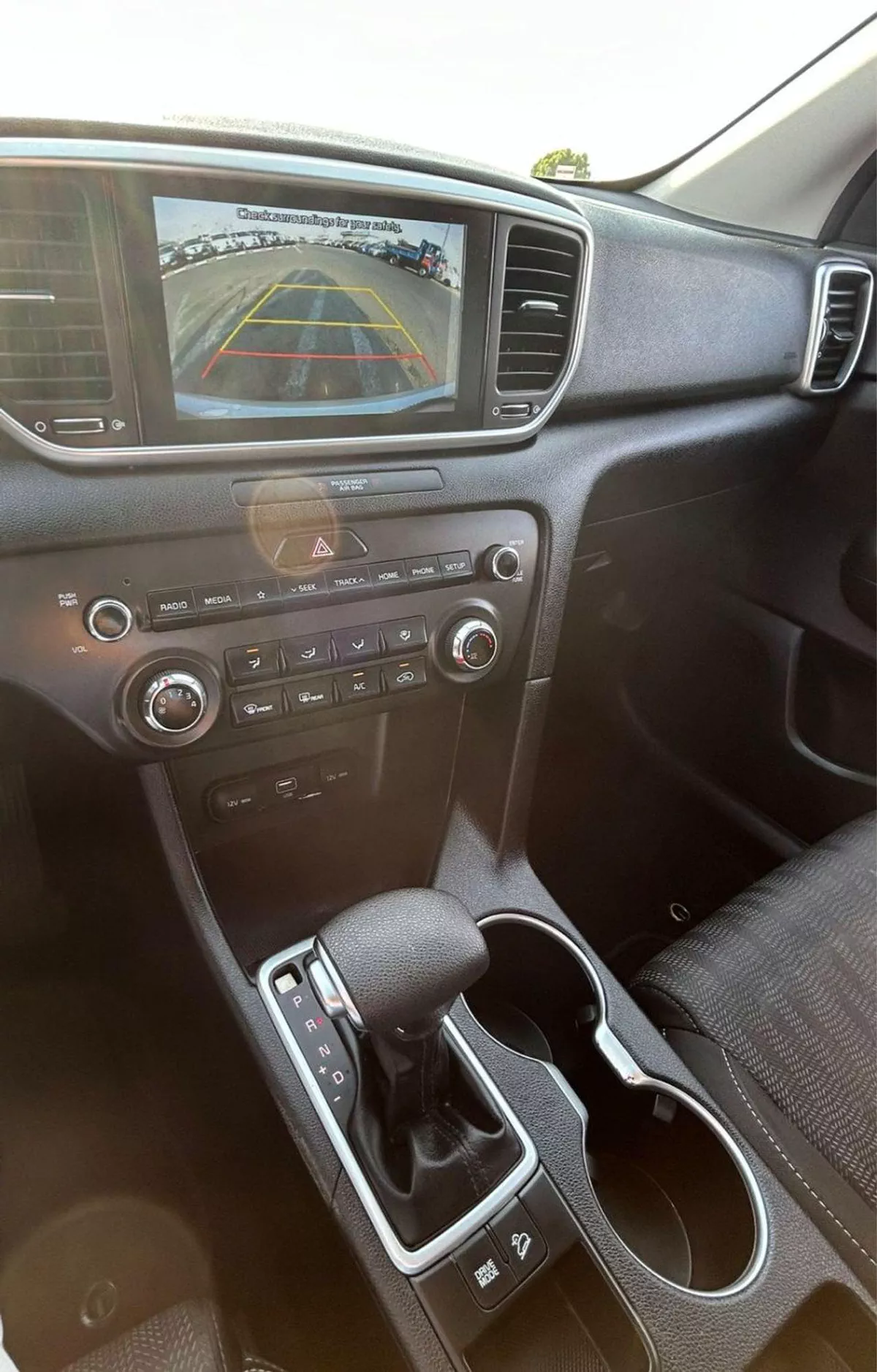 Kia Sportage LX 2020 Kia Sportage 2.4L V4 - MiOption+ - Apple/Android Play - Rear CAM - Rims --10-0