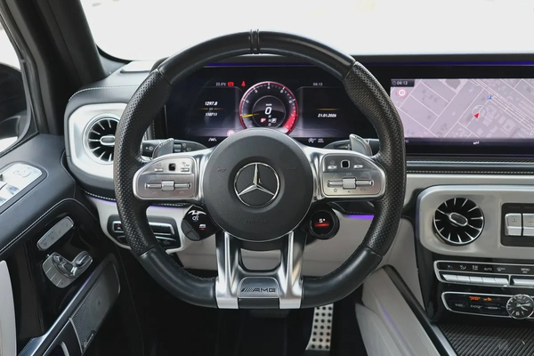 MERCEDES BENZ G63 AMG ( NIGHT PACKAGE )-110000KM-2021-GCC SPECS-UNDER WARRANTY