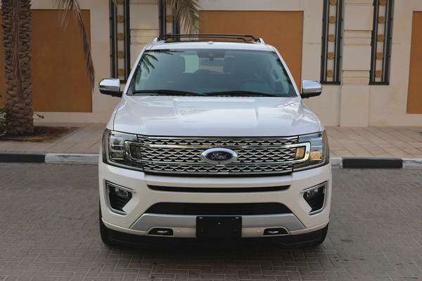 Ford Expedition-Platinum-2019-96000 KM-GCC SPECS