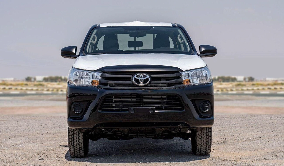 Toyota Hilux DLX HILUX 2.4L MT P.WINDO DIESEL 2026-1-0
