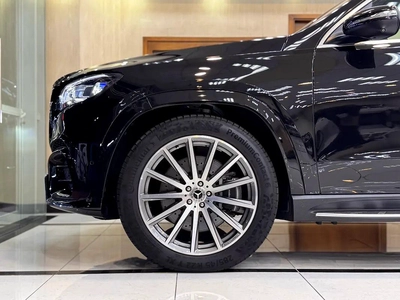 GLS 580 / 6,100 Km / 3 YEARS WARRANTY / FULL OPTION-1