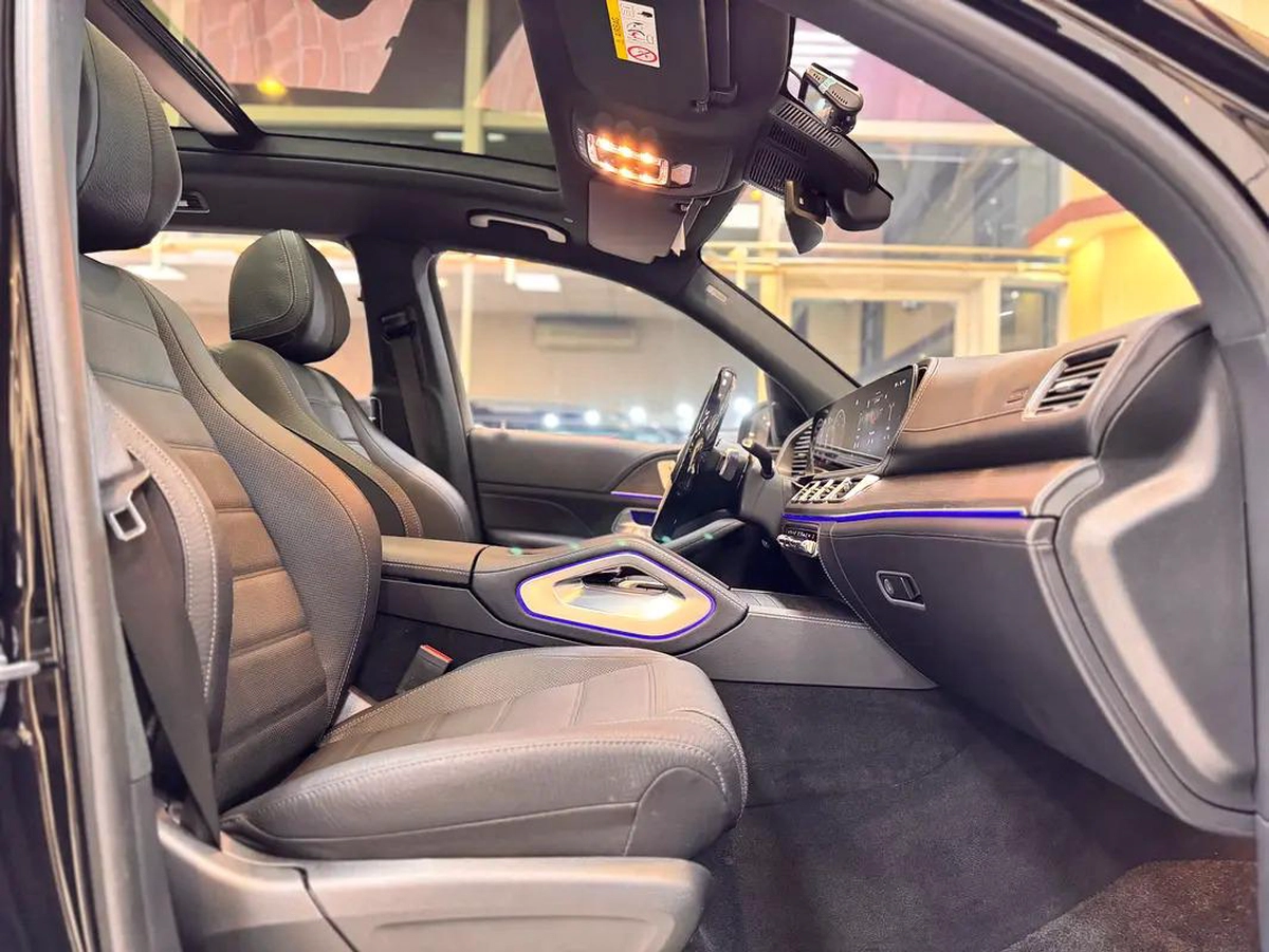 GLS 580 / 6,100 Km / 3 YEARS WARRANTY / FULL OPTION-16-16