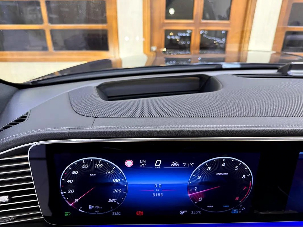 GLS 580 / 6,100 Km / 3 YEARS WARRANTY / FULL OPTION-14-14