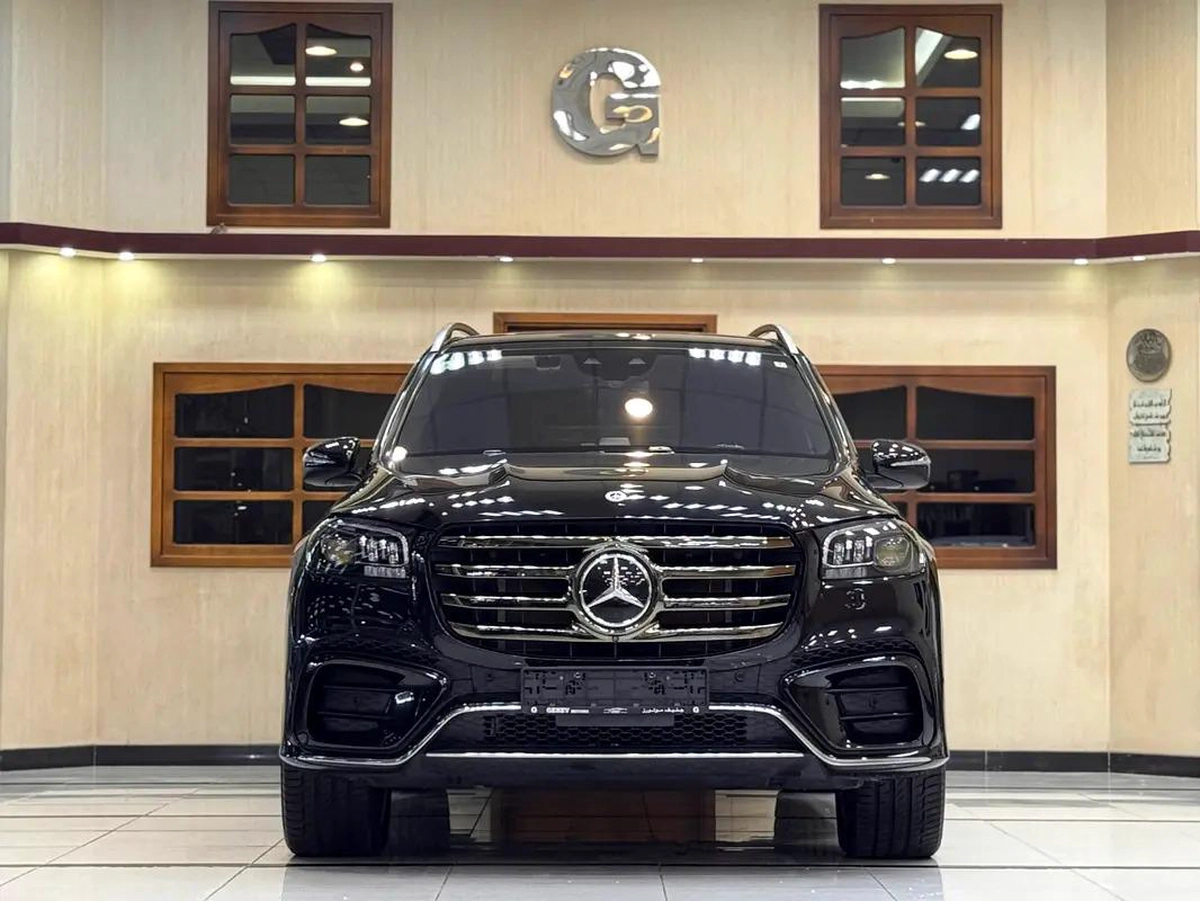 GLS 580 / 6,100 Km / 3 YEARS WARRANTY / FULL OPTION-17-17