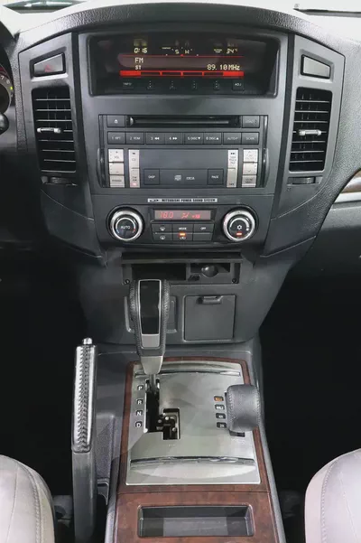 Pajero Coupe - GCC Specs . Excellent Condition . V6 3.5L-10