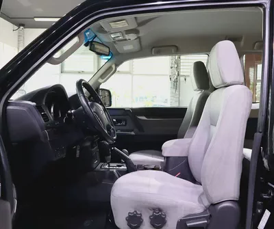 Pajero Coupe - GCC Specs . Excellent Condition . V6 3.5L-6