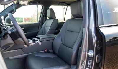 Toyota Land Cruiser GXR LC300 GXR 4.0P AT MY2025 – GREY-16