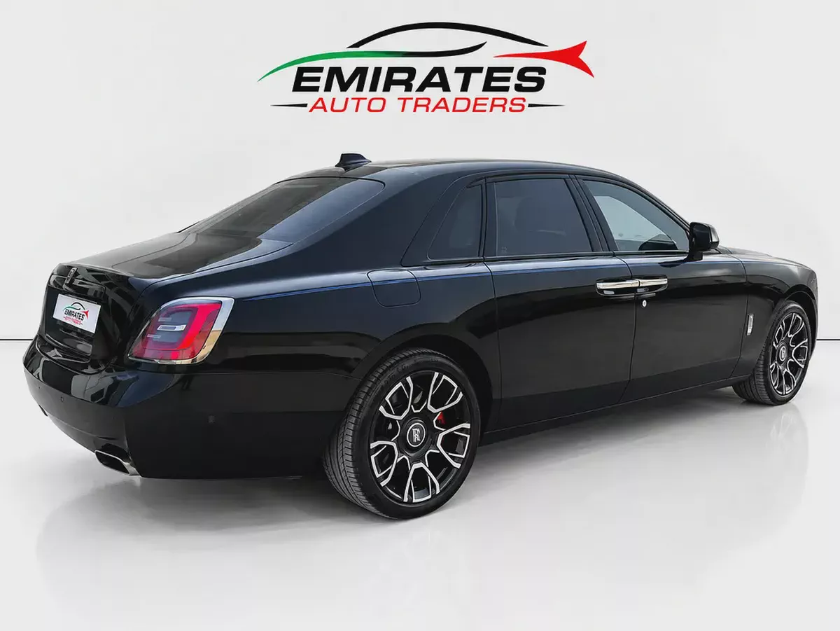 2023 Rolls Royce Ghost Black Edition-4-4