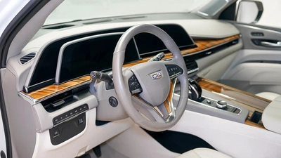 Cadillac Escalade Premium Luxury -9