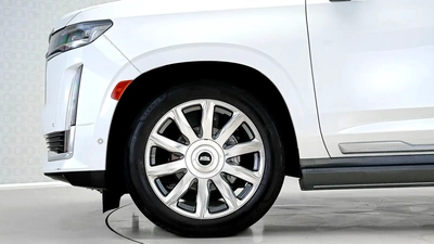 Cadillac Escalade Premium Luxury -3