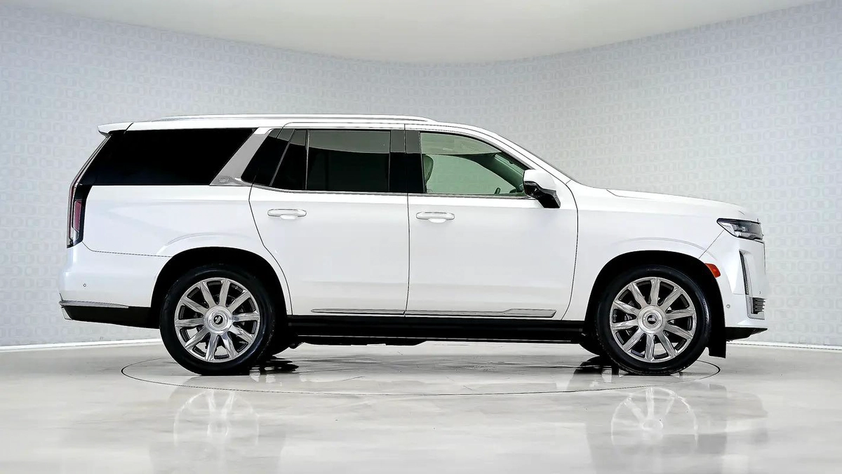 Cadillac Escalade Premium Luxury -8-8