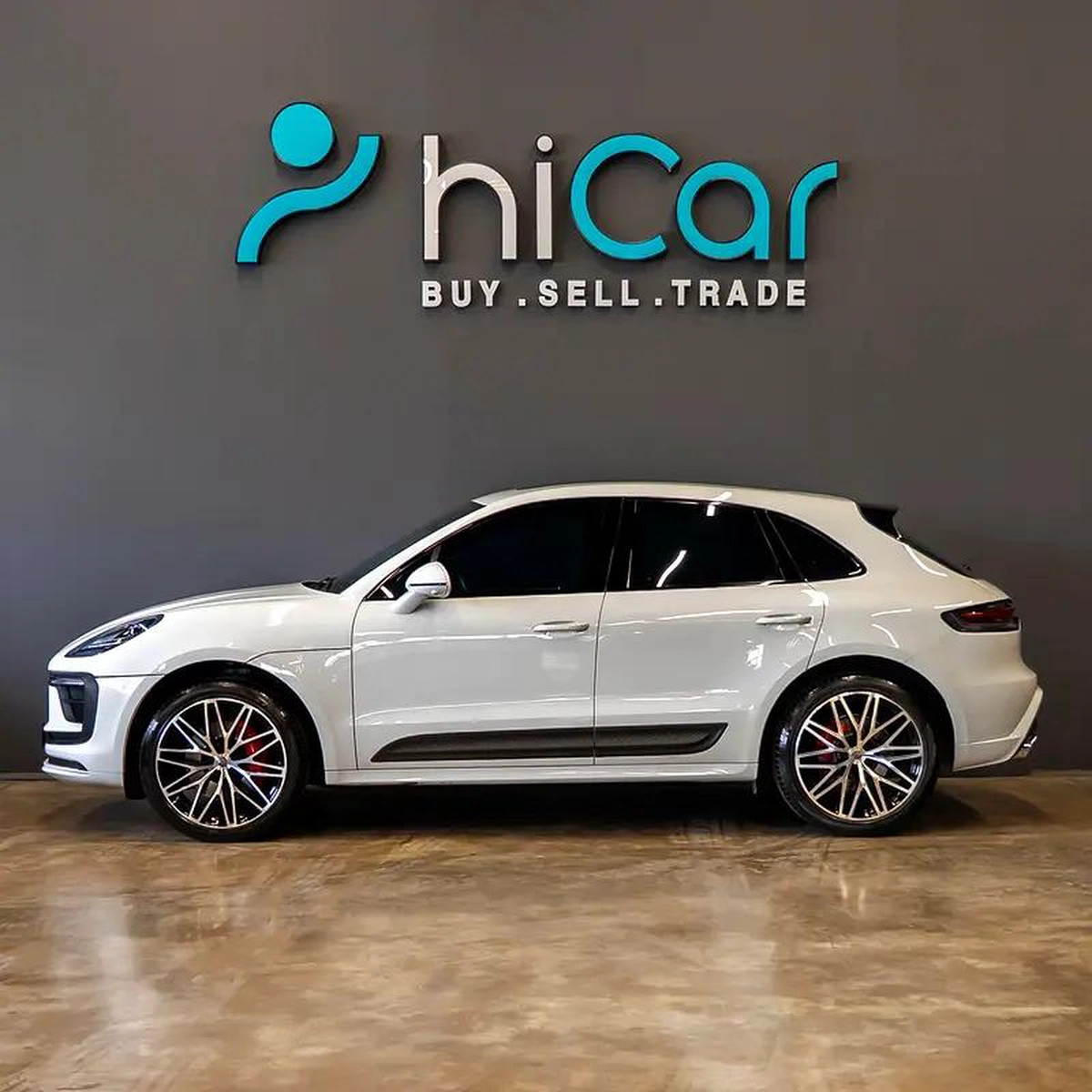 AED 5,269 P.M • 0% Downpayment • Porsche Macan S • Agency Warranty-13-13