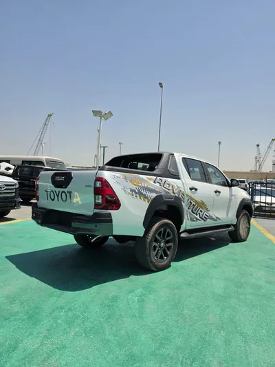 TOYOTA HILUX ADVENTURE 4.0L V6 PETROL 2026-6