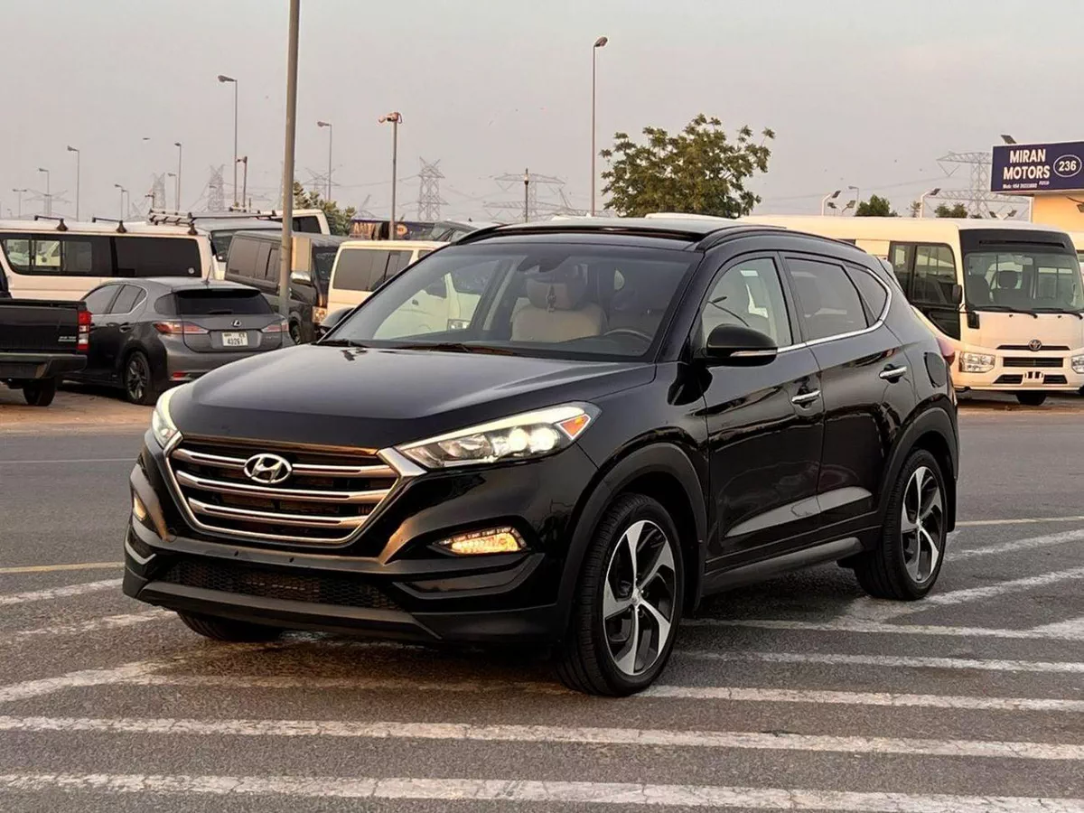 Hyundai Tucson 2016  Hyundai Tucson Limited 1.6 Turbo V4 - Panoramic View - Rear Camera With Radar & Sensor AWD 4x4-2-0