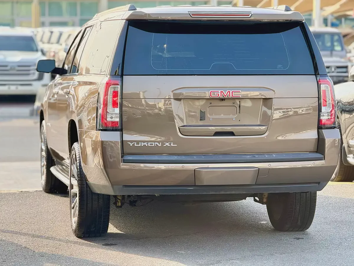 جيمس يوكن CLخليجي GMC Yukon XL 2016 GCC Specs - Excellent Condition-7-7