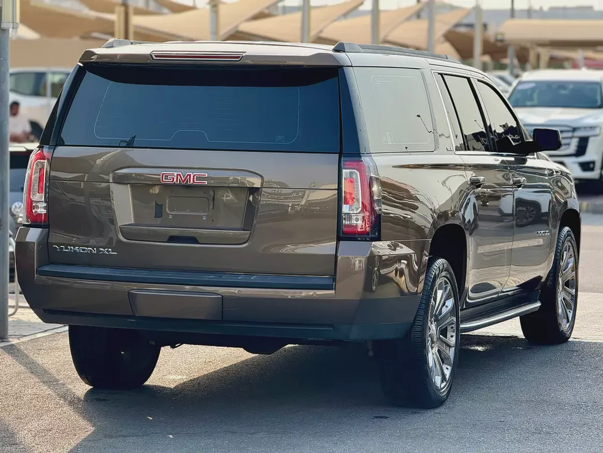 جيمس يوكن CLخليجي GMC Yukon XL 2016 GCC Specs - Excellent Condition-8-8