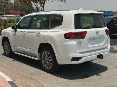 **2026**Toyota Land Cruiser VXR | GCC Specs | Brand New-16