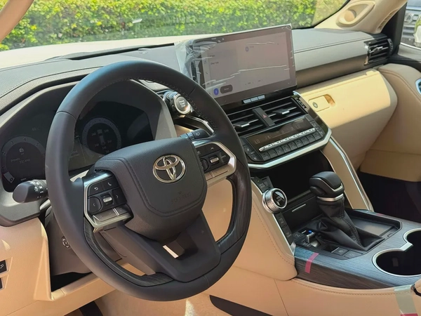 **2026**Toyota Land Cruiser VXR | GCC Specs | Brand New