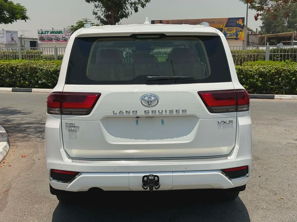 **2026**Toyota Land Cruiser VXR | GCC Specs | Brand New