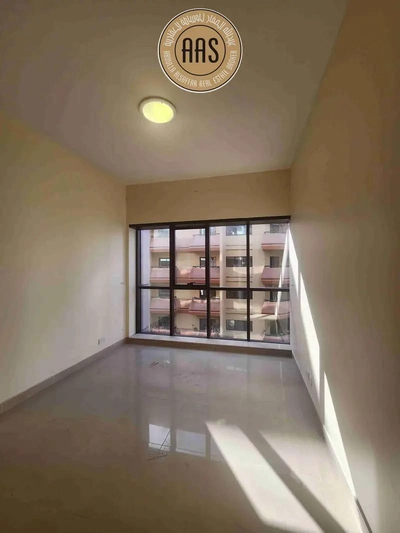Spacious and luxurious 4bhk with maids room in mankhool near sharaf dg metro station-13