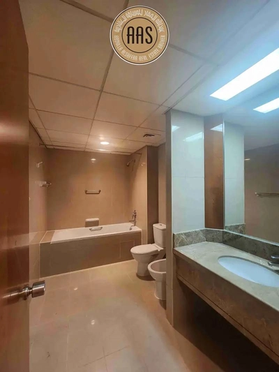 Spacious and luxurious 4bhk with maids room in mankhool near sharaf dg metro station-8