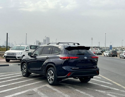 Toyota Highlander 2023 Toyota Highlander Hybrid XLE  Full Option - 2.5L V4 - Sunroof - Rear Camera & Radar Leather Sea-4