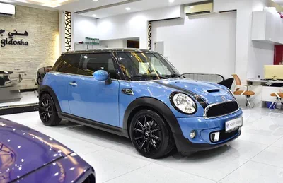 Mini Cooper S ( 2013 Model ) in Blue Color GCC Specs-1
