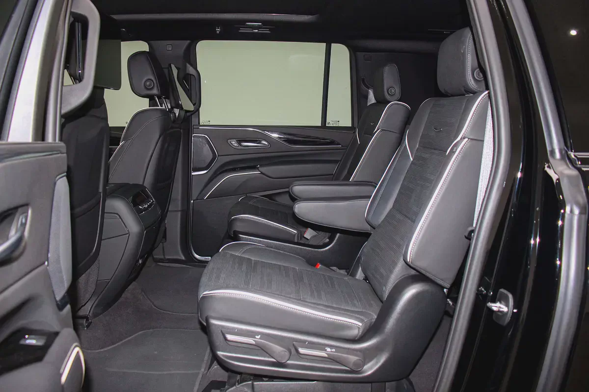 Cadillac Escalade ESV Sport 2024 GCC Specs-9-9