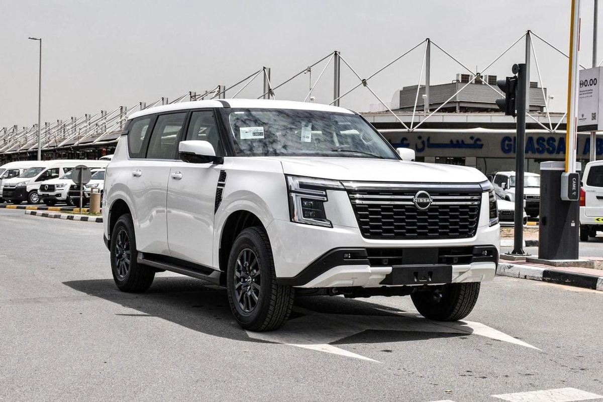Nissan Patrol 3.8L V6 XE | GCC | Al Rusomani Warranty-2-2