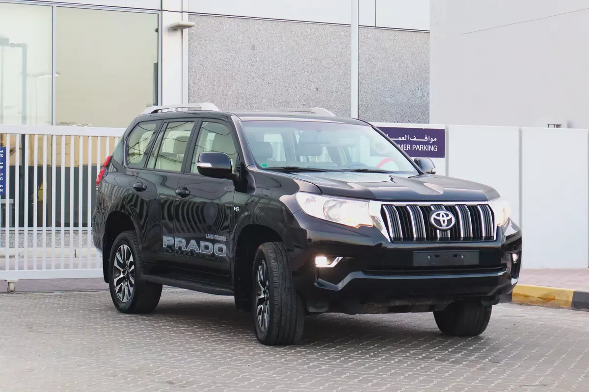 Toyota Prado TXL 2022 GCC Specs - Excellent Condition - Original Paint-1-1