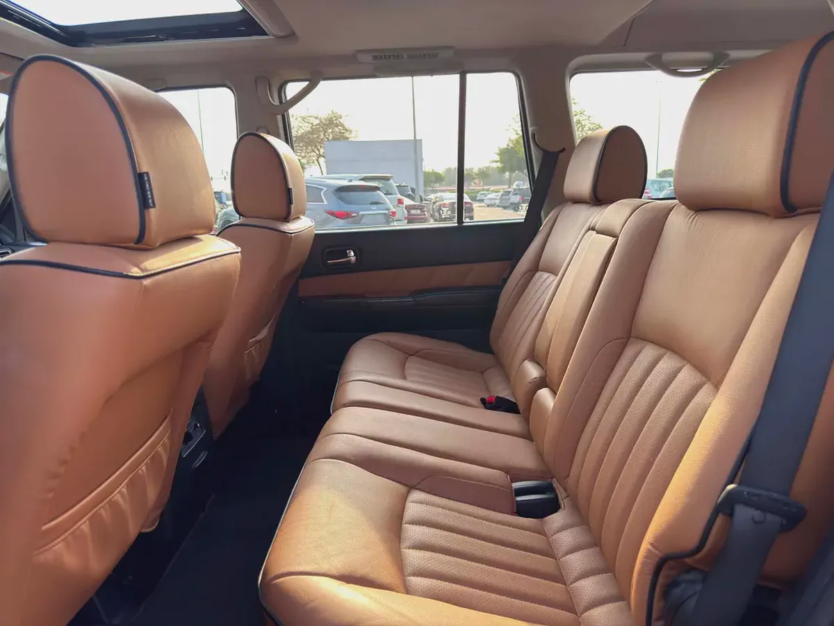 Nissan Patrol Safari Super Safari 2023 GCC Specs-11-11