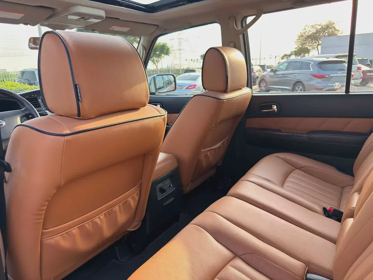 Nissan Patrol Safari Super Safari 2023 GCC Specs-13-13