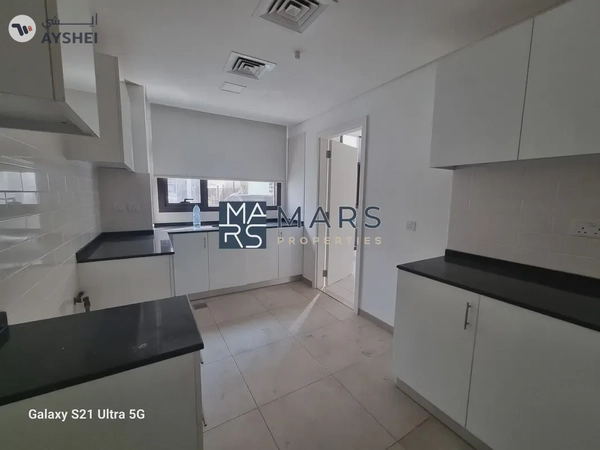 ****04BHK l Villa For Rent l Nasma l Big Layout*****