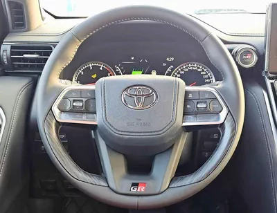 Toyota Land Cruiser GR SPORT || 3.3L Diesel V6 / RADAR / BIG DVD / REAR ENTERTAINMENT DVD / COOL BOX (CODE#LCDGR)-16