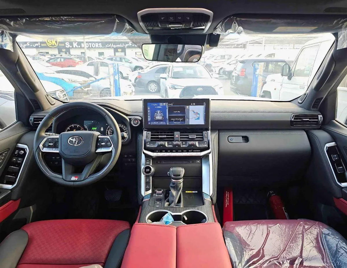 Toyota Land Cruiser GR SPORT || 3.3L Diesel V6 / RADAR / BIG DVD / REAR ENTERTAINMENT DVD / COOL BOX (CODE#LCDGR)-12-0