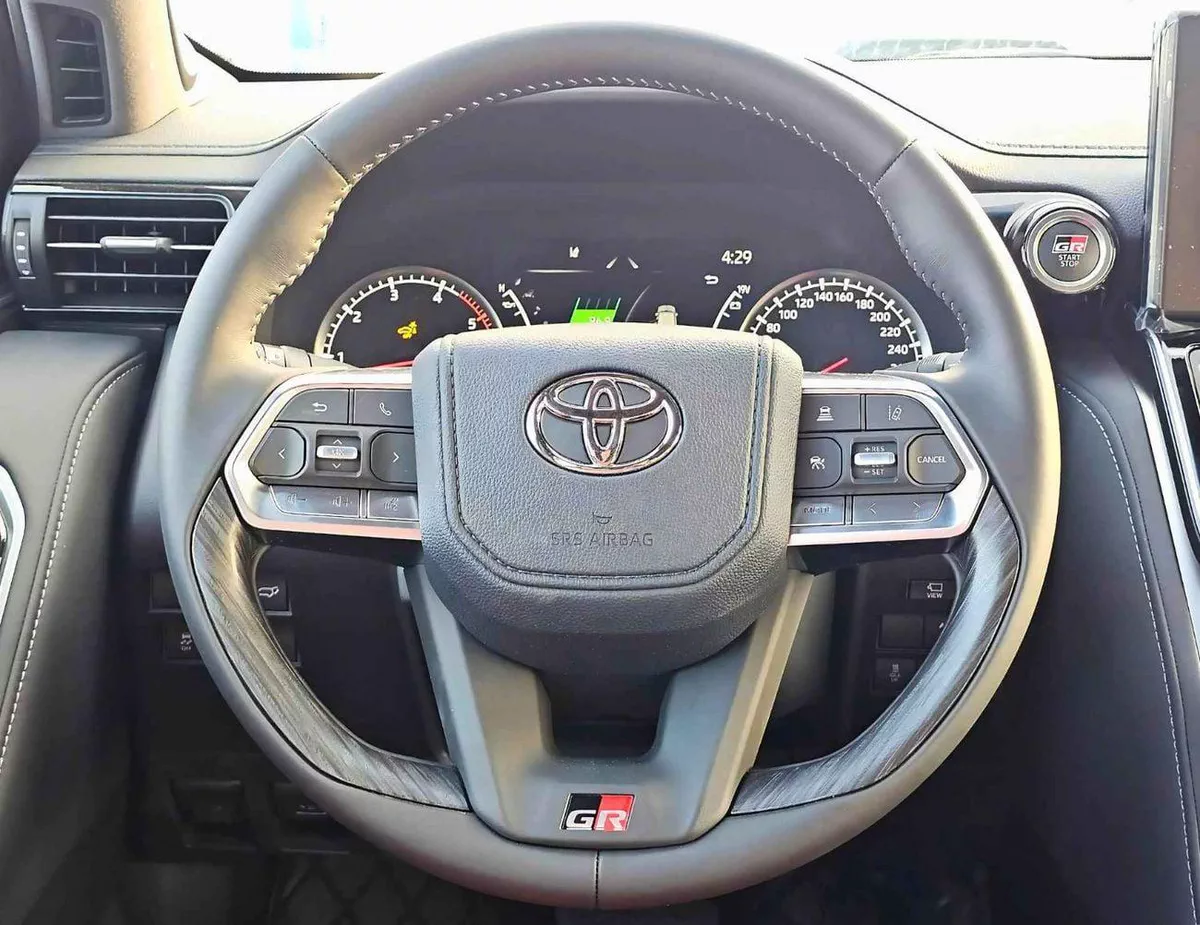 Toyota Land Cruiser GR SPORT || 3.3L Diesel V6 / RADAR / BIG DVD / REAR ENTERTAINMENT DVD / COOL BOX (CODE#LCDGR)-16-0