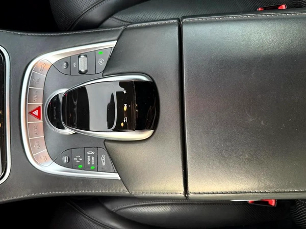 Mercedes-Benz S-Class S 550 2017 - Japanese Specs - GCC Car