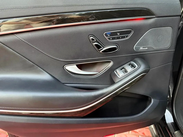 Mercedes-Benz S-Class S 550 2017 - Japanese Specs - GCC Car