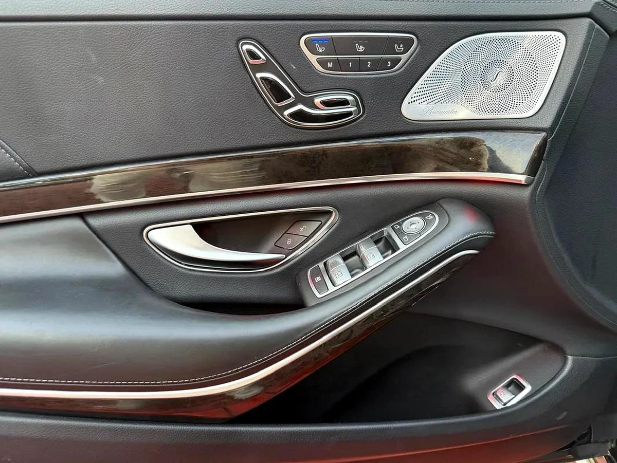 Mercedes-Benz S-Class S 550 2017 - Japanese Specs - GCC Car-11-11