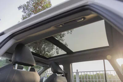 Toyota RAV4 LUXURY | 2026 | 4WD | V4 2.5L Hybrid | Full Option No.1  (EXPORT ONLY)-11