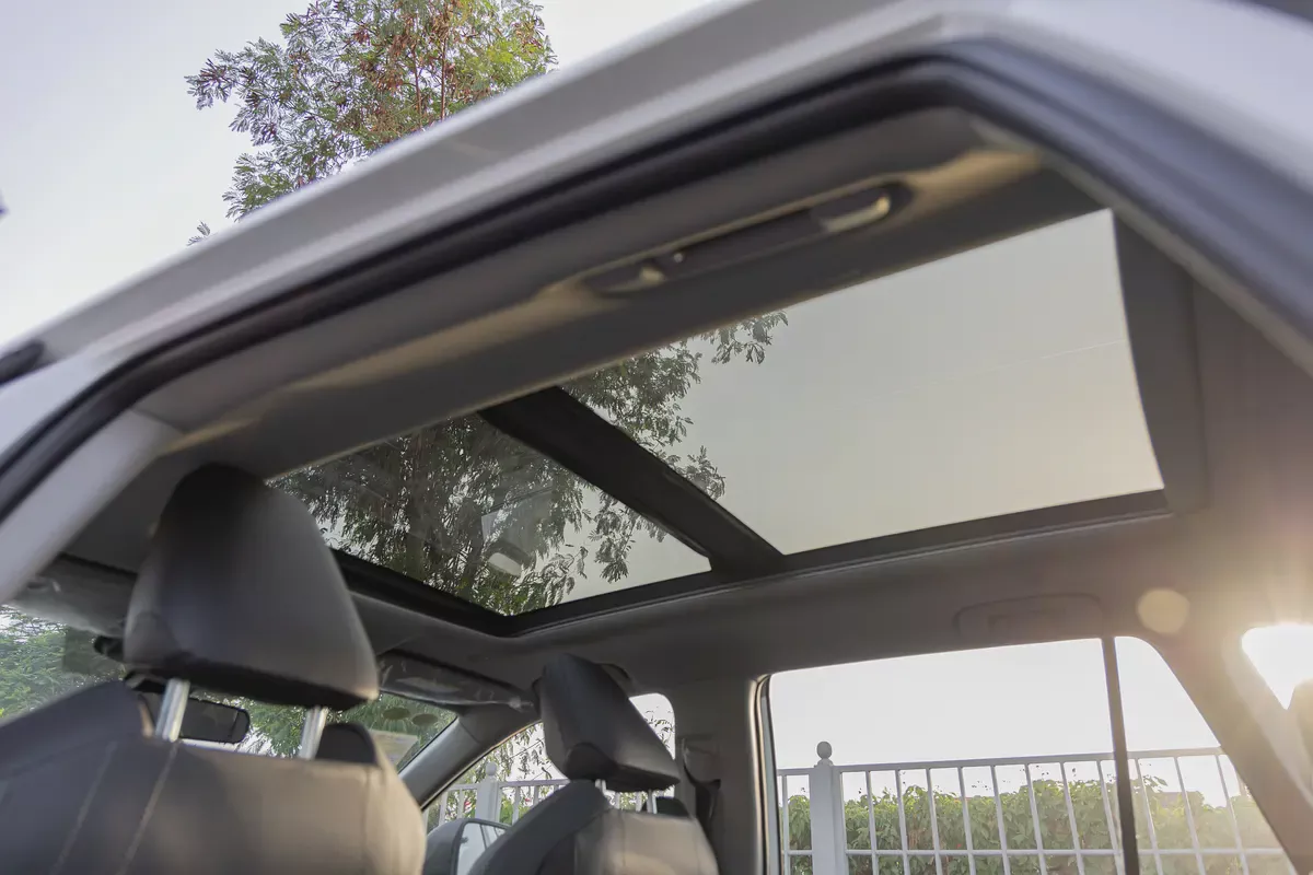 Toyota RAV4 LUXURY | 2026 | 4WD | V4 2.5L Hybrid | Full Option No.1  (EXPORT ONLY)-11-11