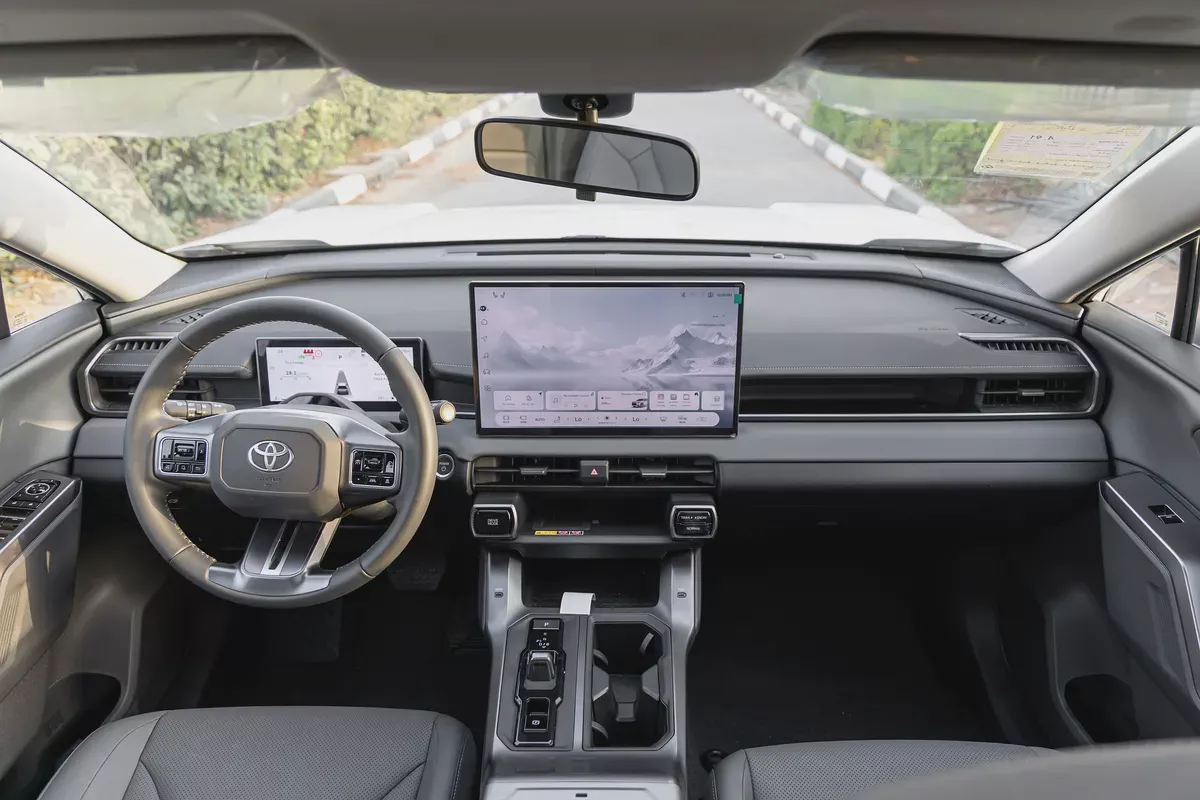 Toyota RAV4 LUXURY | 2026 | 4WD | V4 2.5L Hybrid | Full Option No.1  (EXPORT ONLY)-8-8