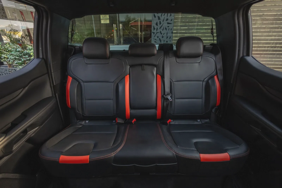 Ford Ranger Raptor 2024-23-23