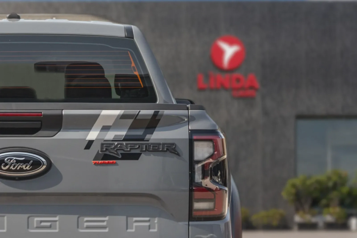 Ford Ranger Raptor 2024-9-9