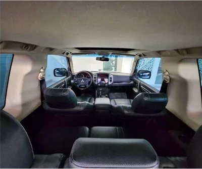 Mitsubishi Pajero GLS HIGHLINE PLATINUM 3.8L-6CYL 2DR - FULL OPTION FULLY SERVICE. Al Habtoor Motors-8