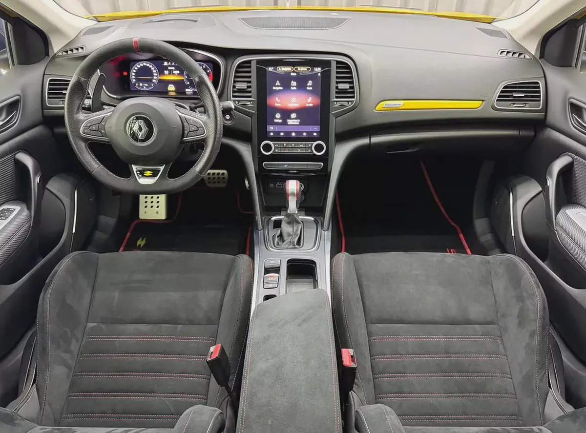 Rare Edition | GCC | Low Mileage | Recently Serviced |Warranty 2027 or 100,000Kms-17-17