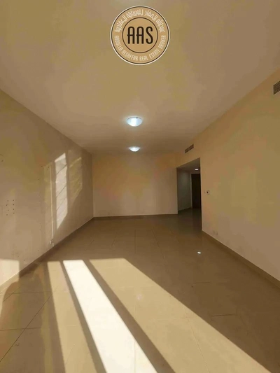 Spacious and luxurious 3bhk with a closed kitchen in mankhool near sharaf dg metro station-3