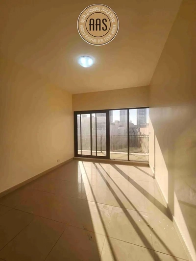 Spacious and luxurious 3bhk with a closed kitchen in mankhool near sharaf dg metro station-8